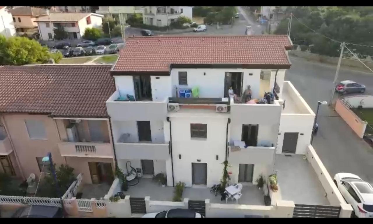 Hotel 16Miglia La Caletta Esterno foto